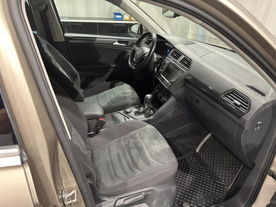 VOLKSWAGEN Tiguan 2017