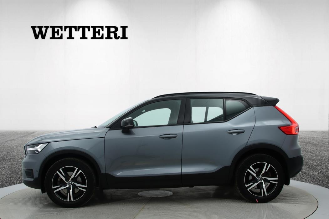 VOLVO XC40 2019
