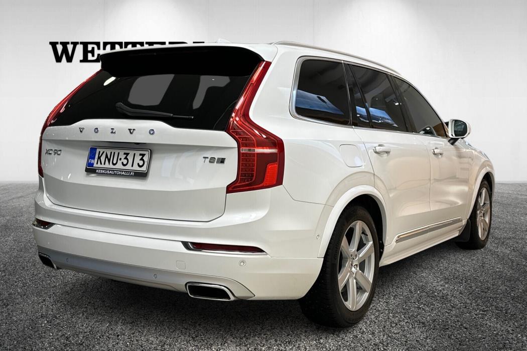 VOLVO XC90 2016