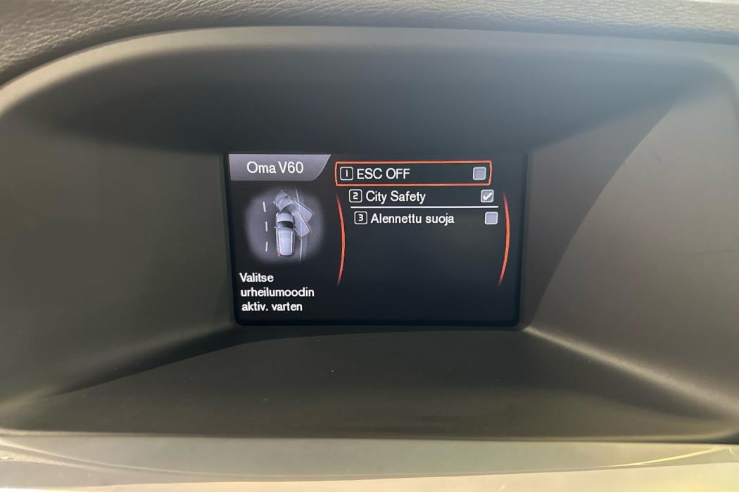 VOLVO V60 2016