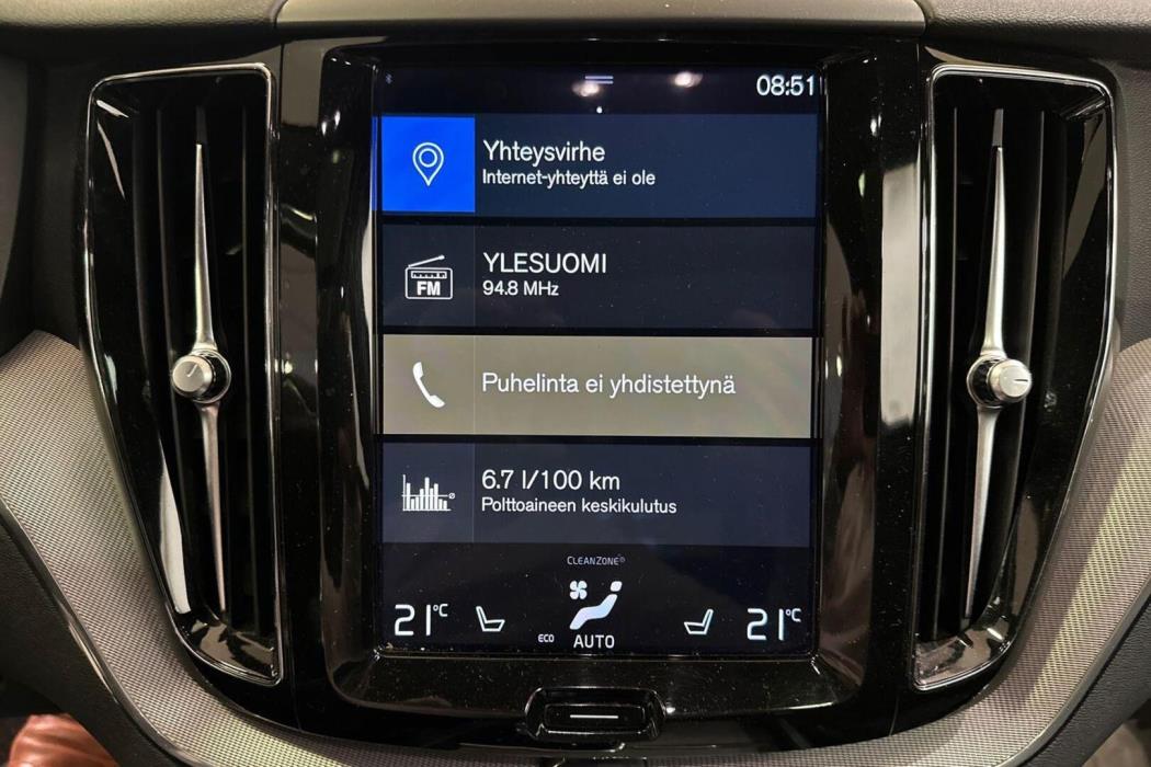 VOLVO XC60 2018