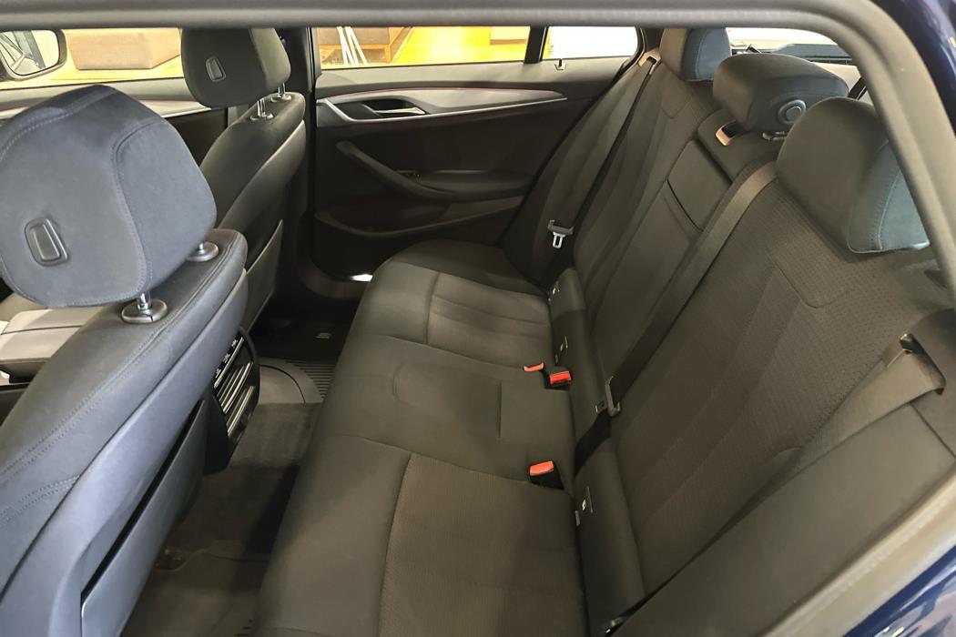 BMW 518 2020