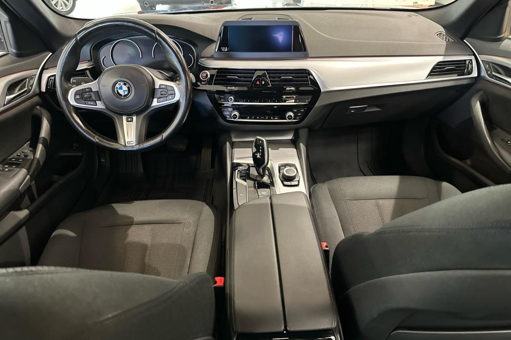 BMW 518 2020