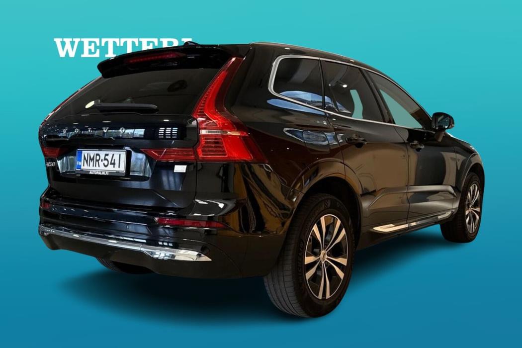 VOLVO XC60 2022