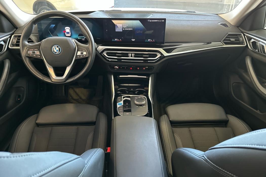 BMW i4 2024