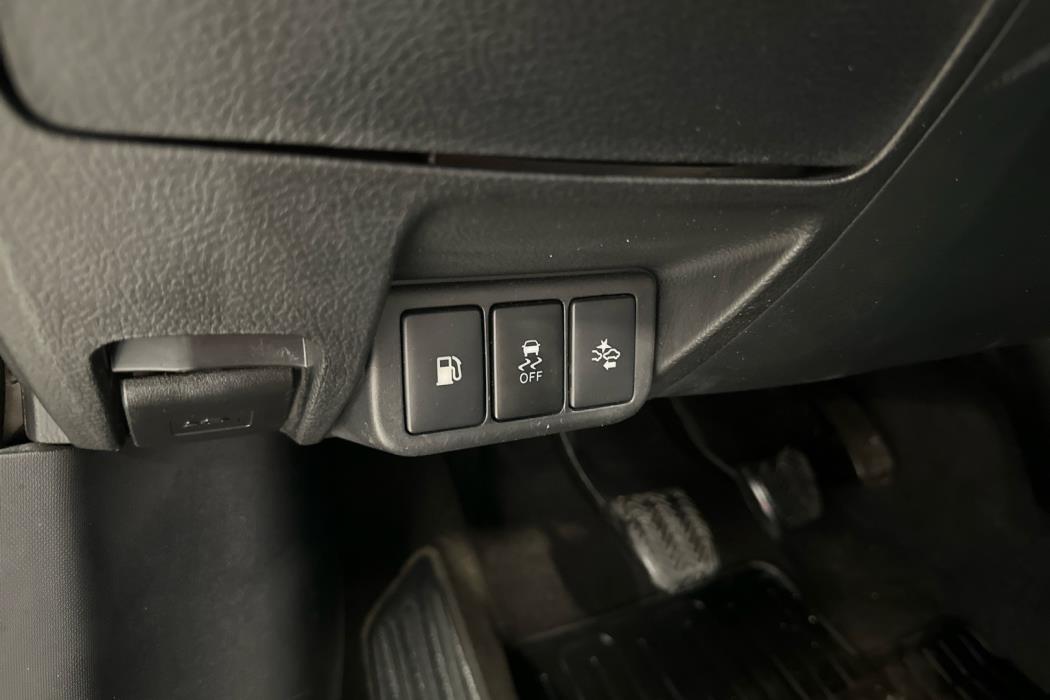 TOYOTA Avensis 2017