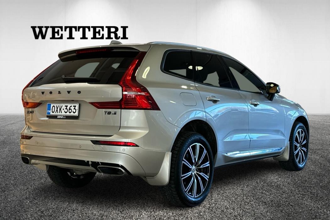 VOLVO XC60 2018
