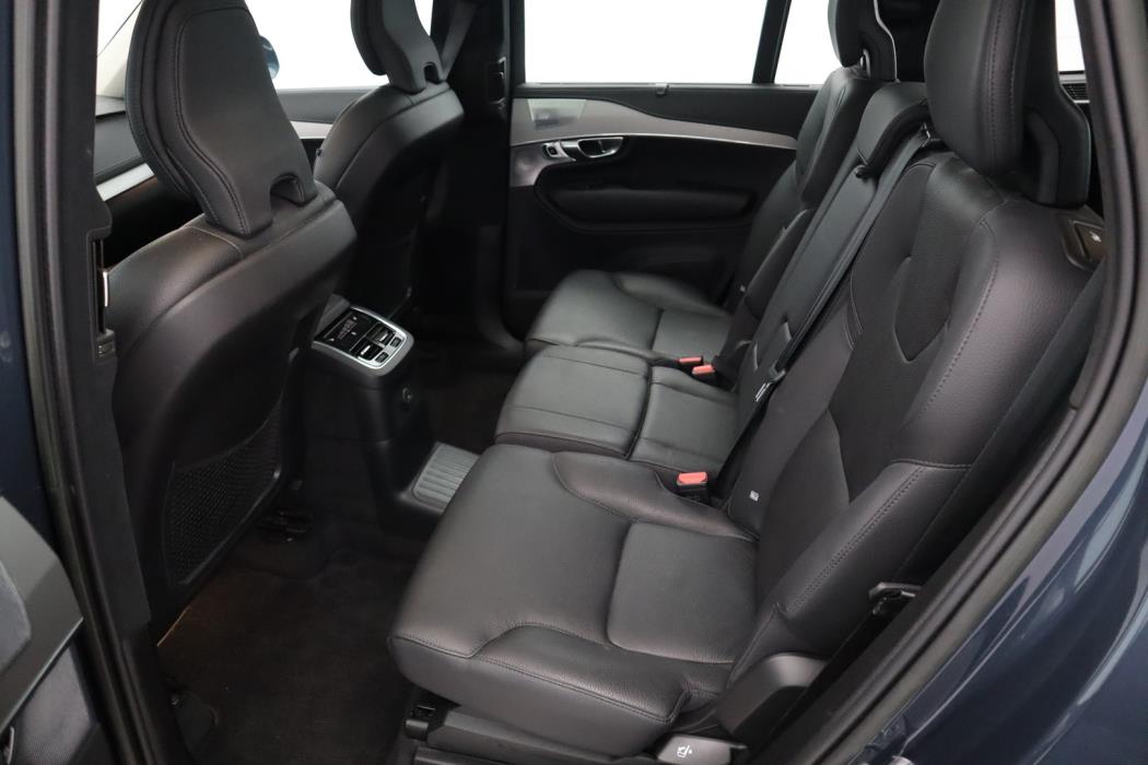 VOLVO XC90 2023