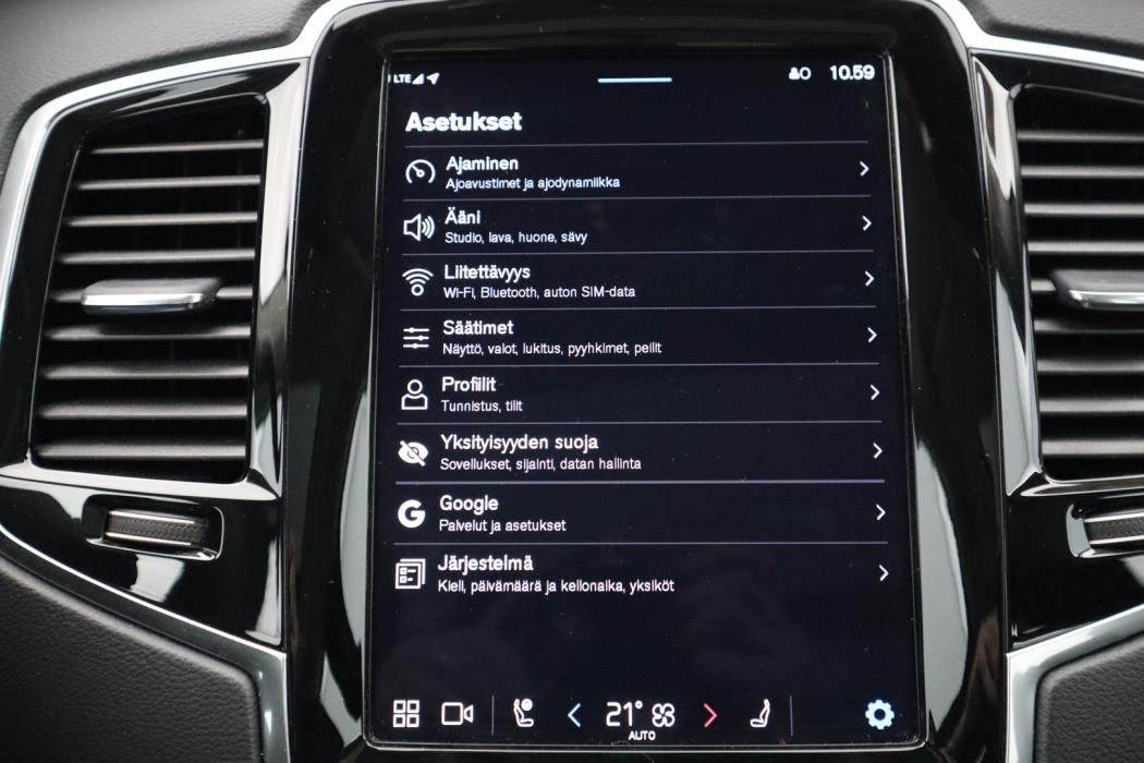 VOLVO XC90 2023