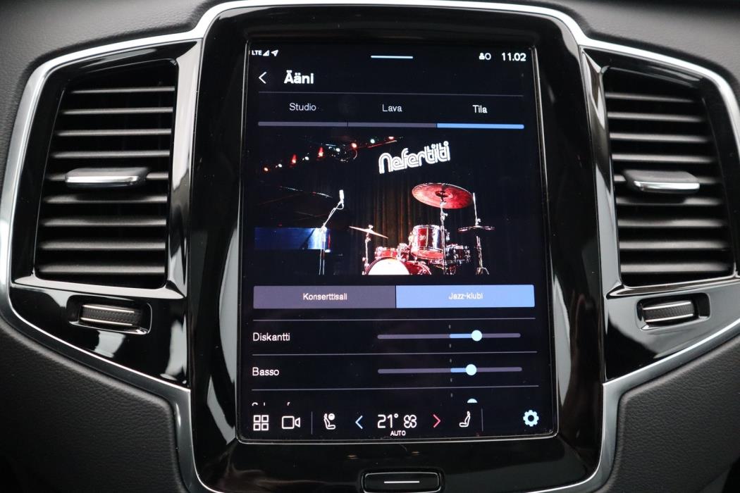 VOLVO XC90 2023