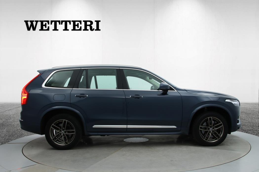 VOLVO XC90 2023