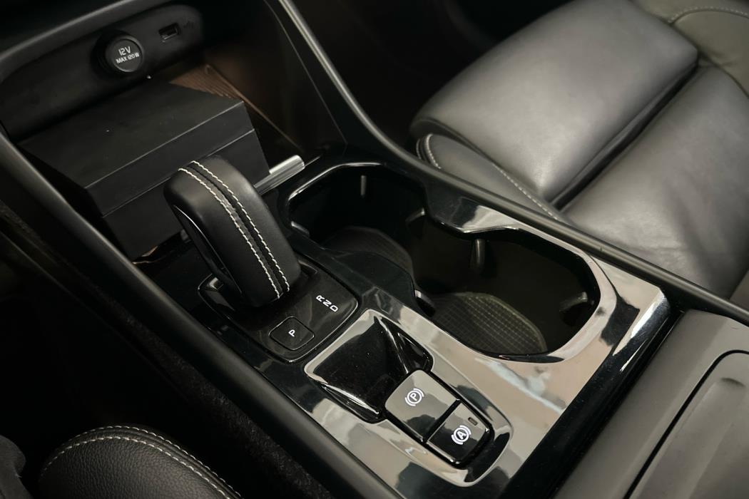 VOLVO XC40 2018