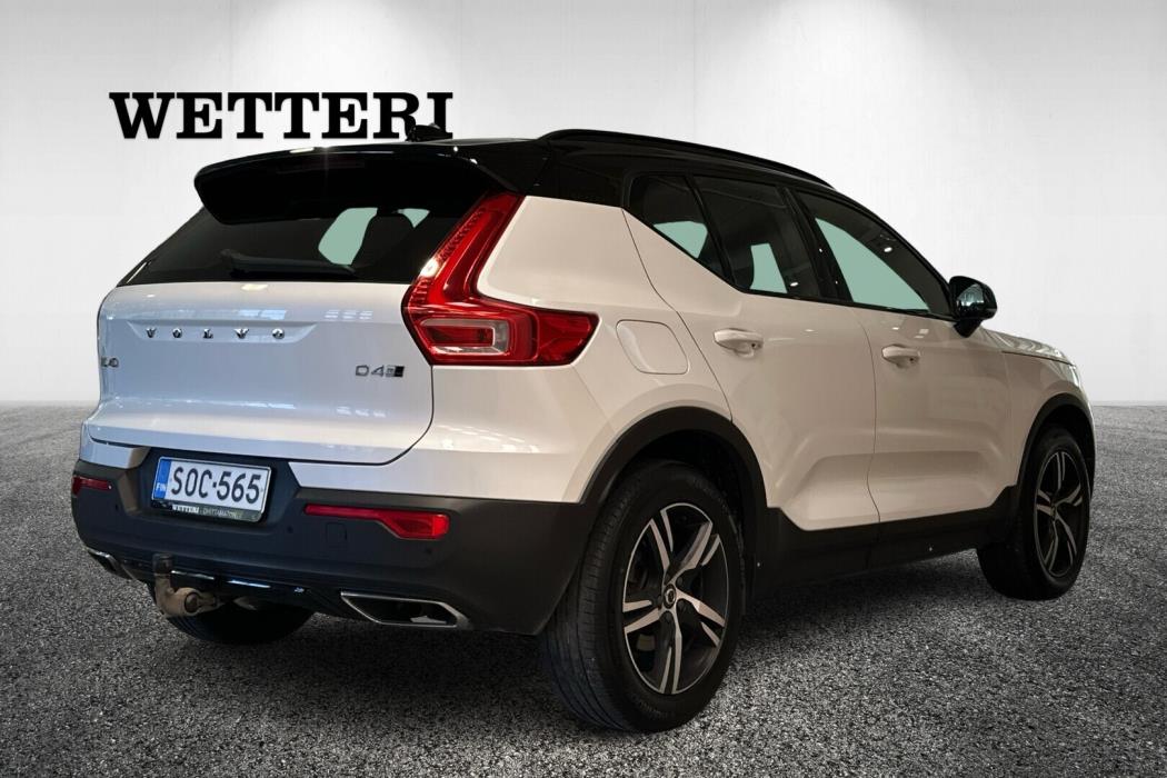 VOLVO XC40 2018