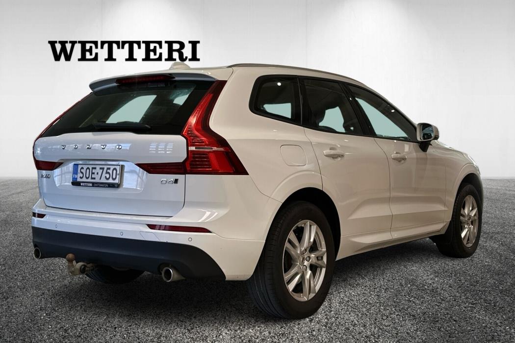 VOLVO XC60 2018