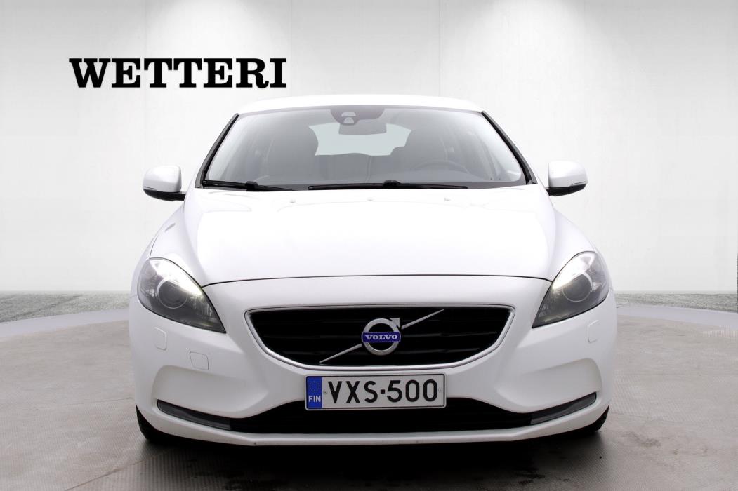 VOLVO V40 2014