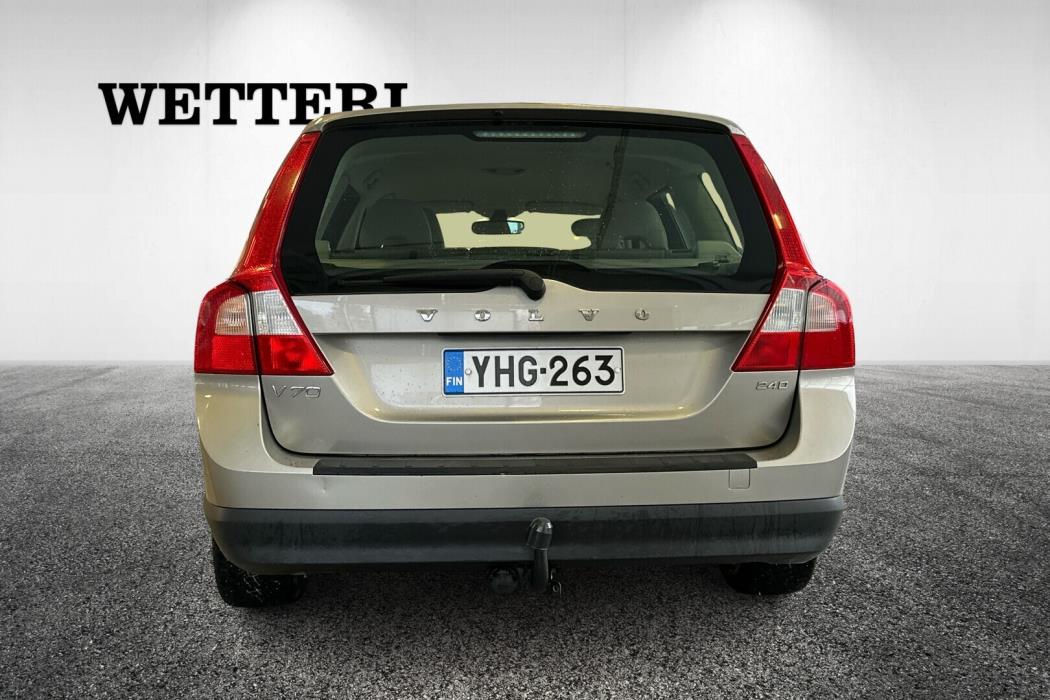 VOLVO V70 2008