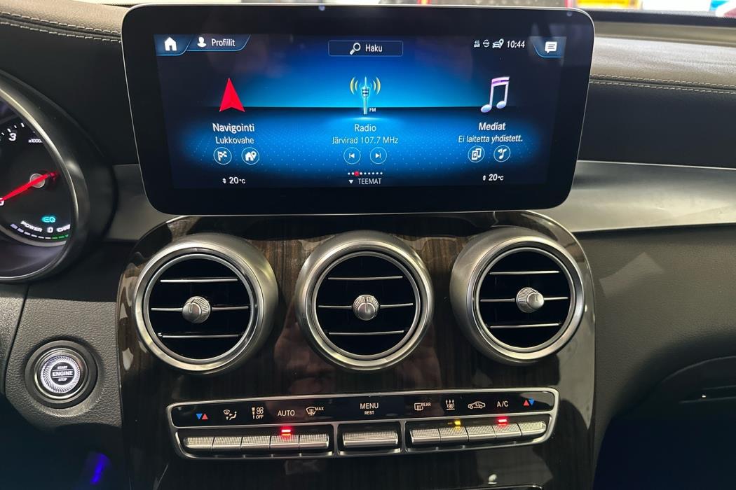 MERCEDES-BENZ GLC 2020