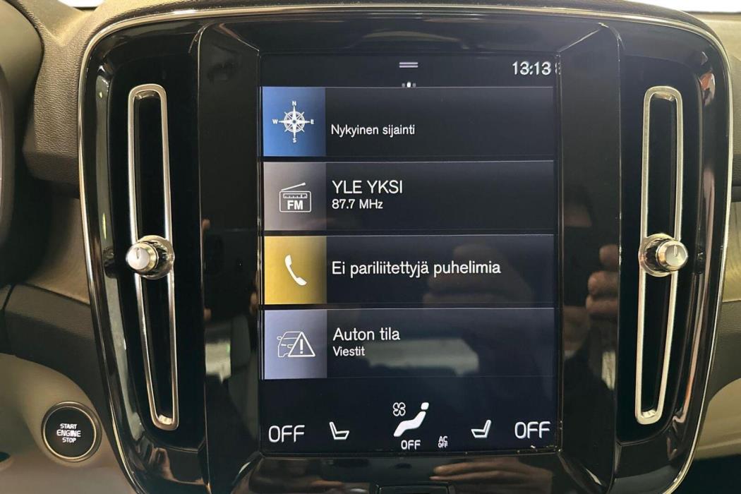 VOLVO XC40 2019