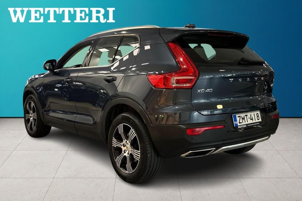 VOLVO XC40 2019