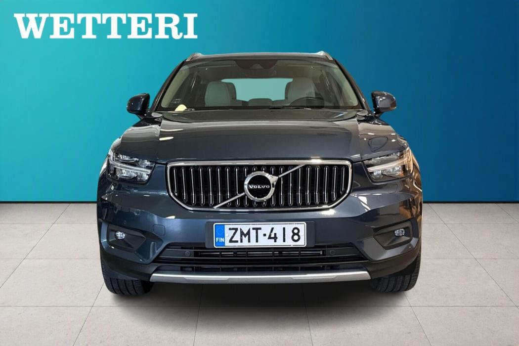 VOLVO XC40 2019