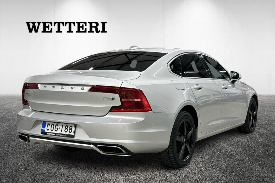 VOLVO S90 2018