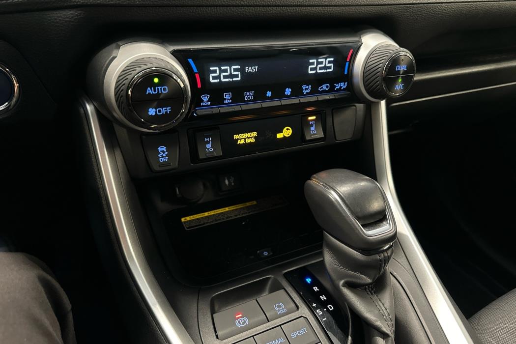 TOYOTA RAV4 2019