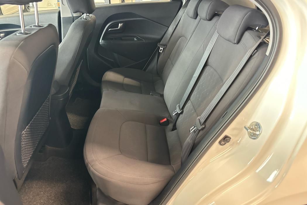 KIA Rio 2015