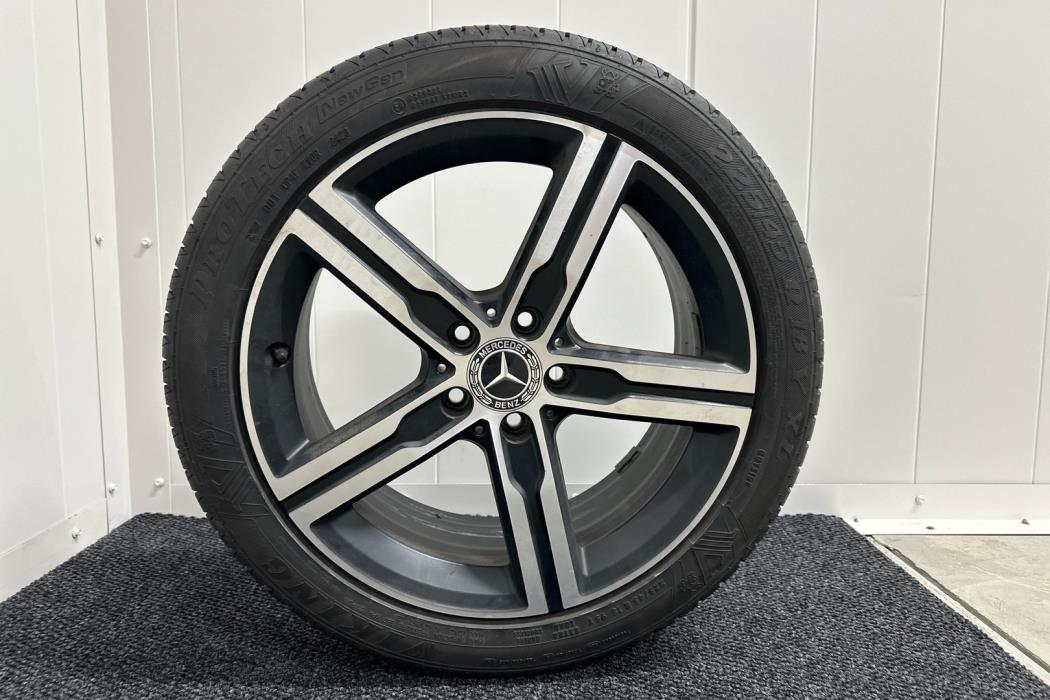 MERCEDES-BENZ CLA 2021