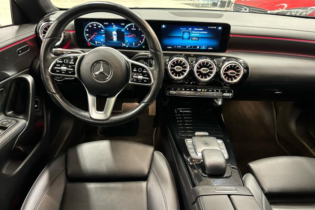 MERCEDES-BENZ CLA 2021