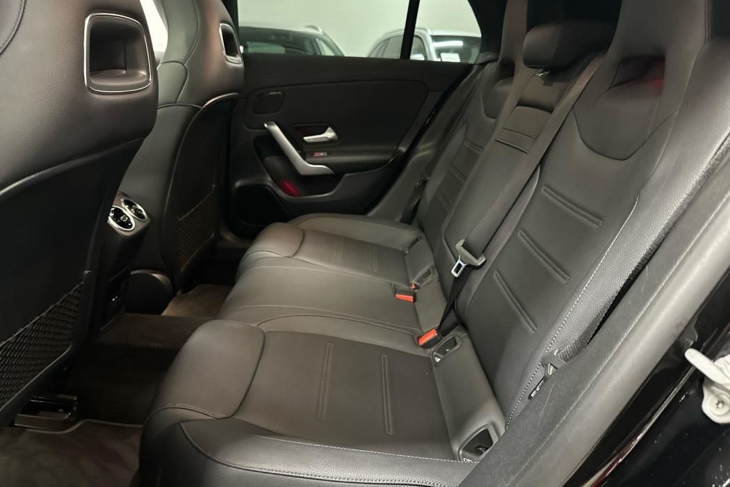 MERCEDES-BENZ CLA 2021