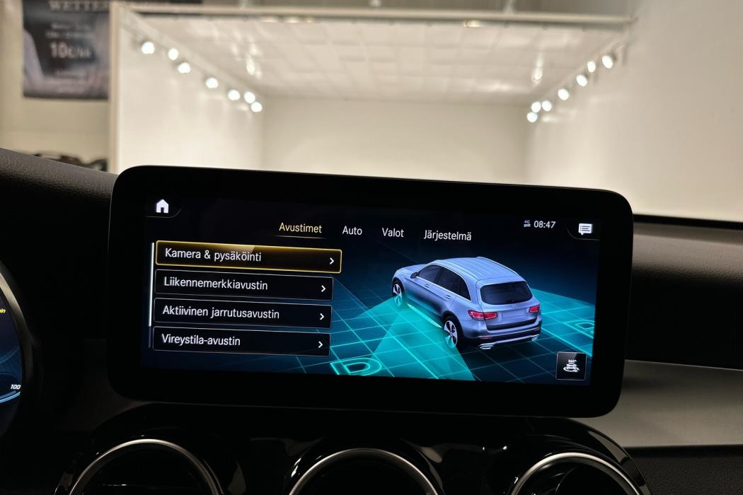 MERCEDES-BENZ GLC 2022