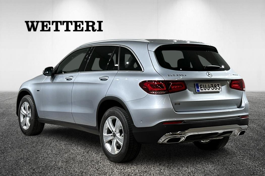 MERCEDES-BENZ GLC 2022