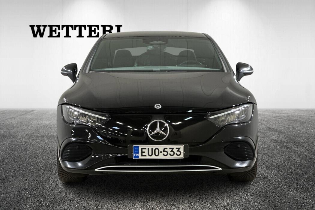 MERCEDES-BENZ EQE 2023