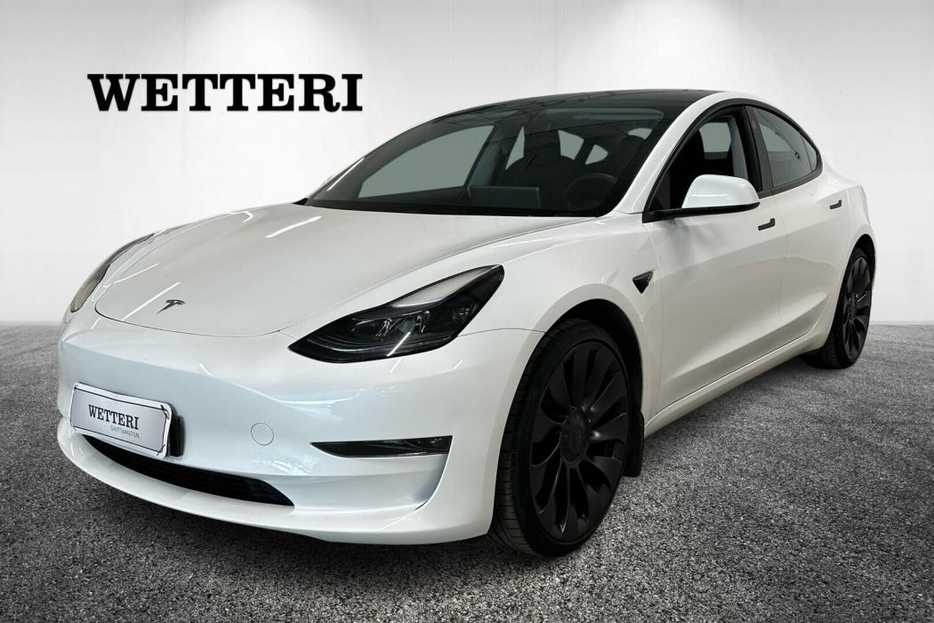 TESLA Model 3 2023
