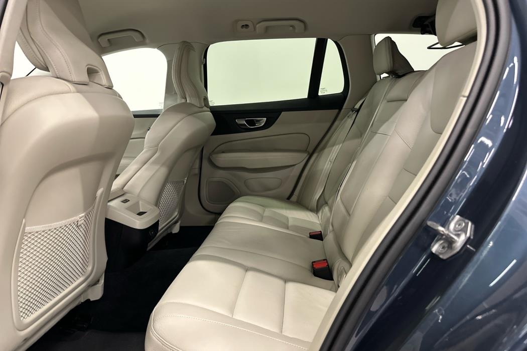 VOLVO V60 Cross Country 2021