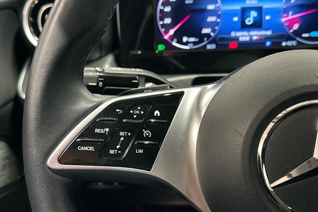 MERCEDES-BENZ C 2022