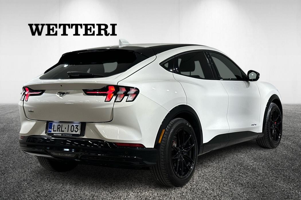 FORD Mustang Mach-E 2022