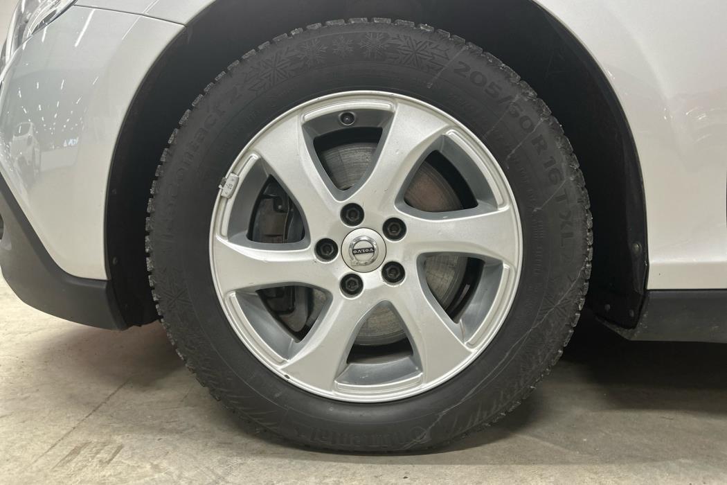 VOLVO V40 Cross Country 2018