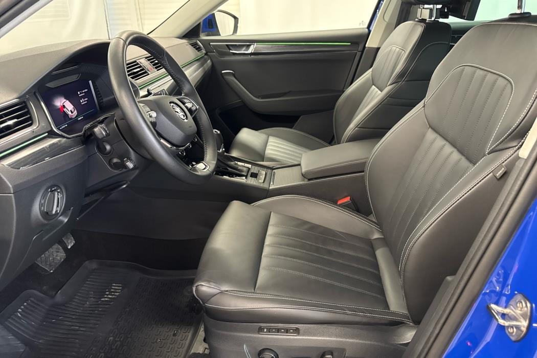 SKODA Superb 2023