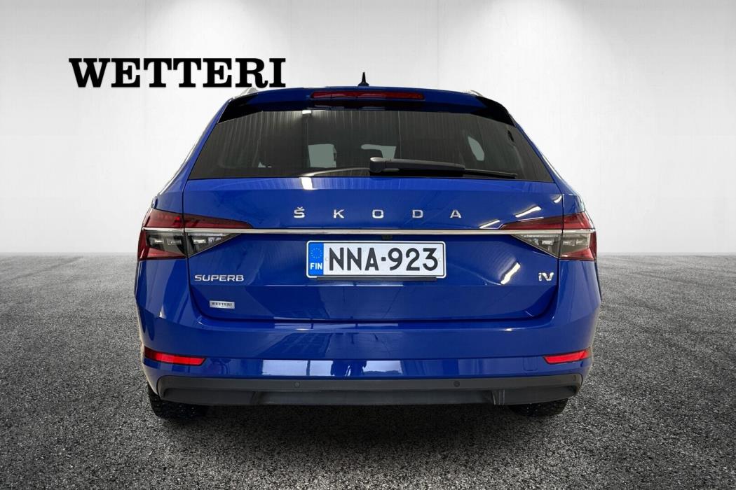 SKODA Superb 2023