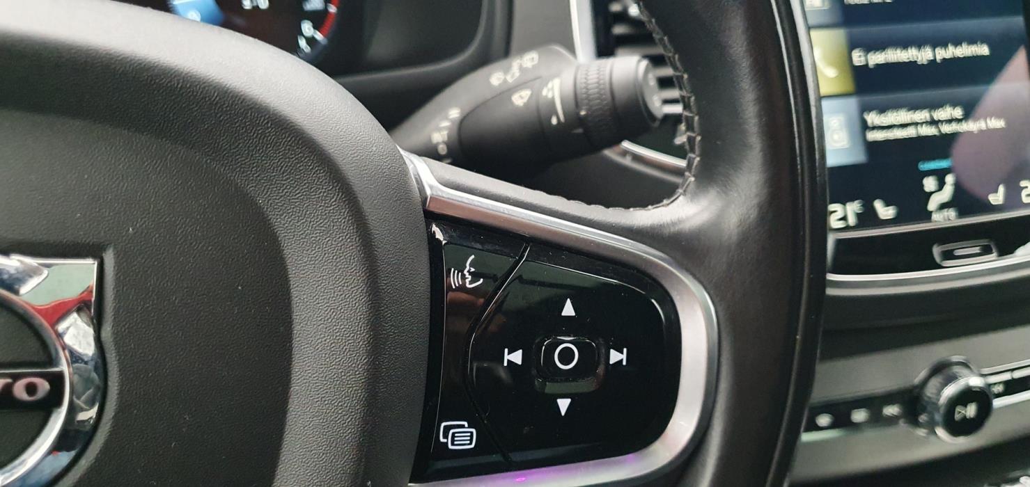 VOLVO XC90 2017