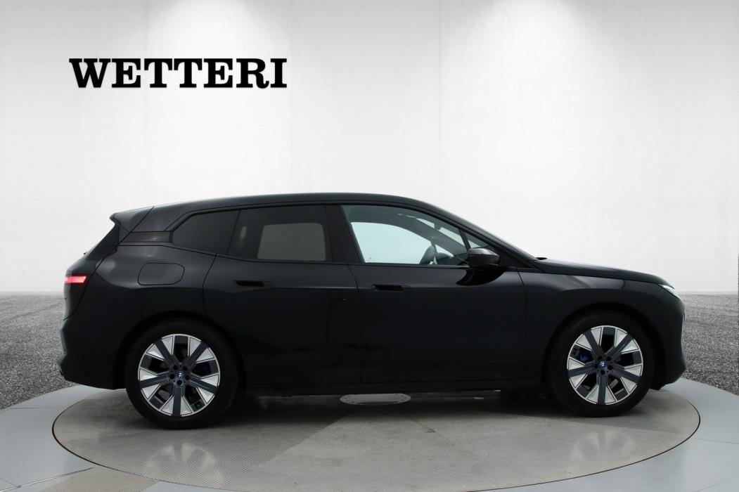 BMW iX 2022