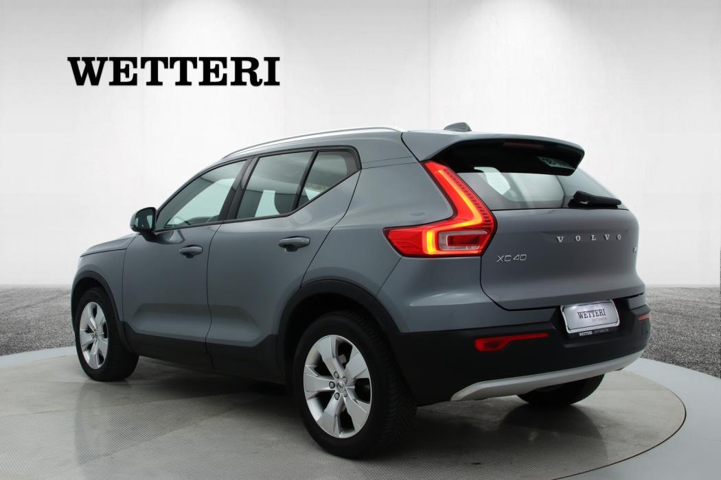 VOLVO XC40 2019