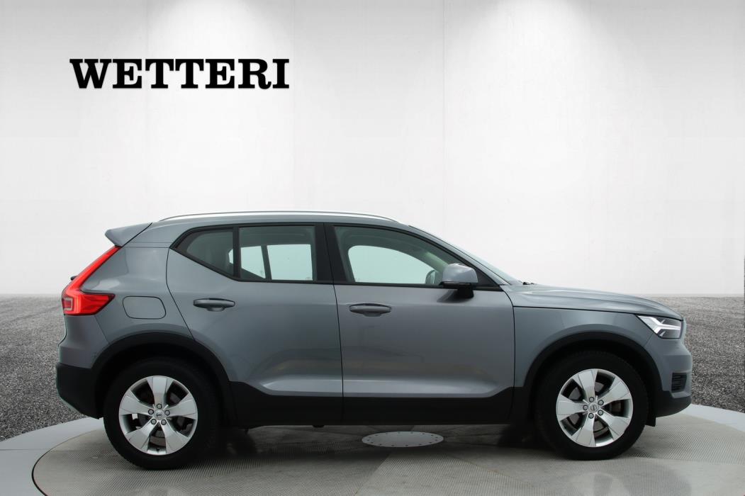VOLVO XC40 2019