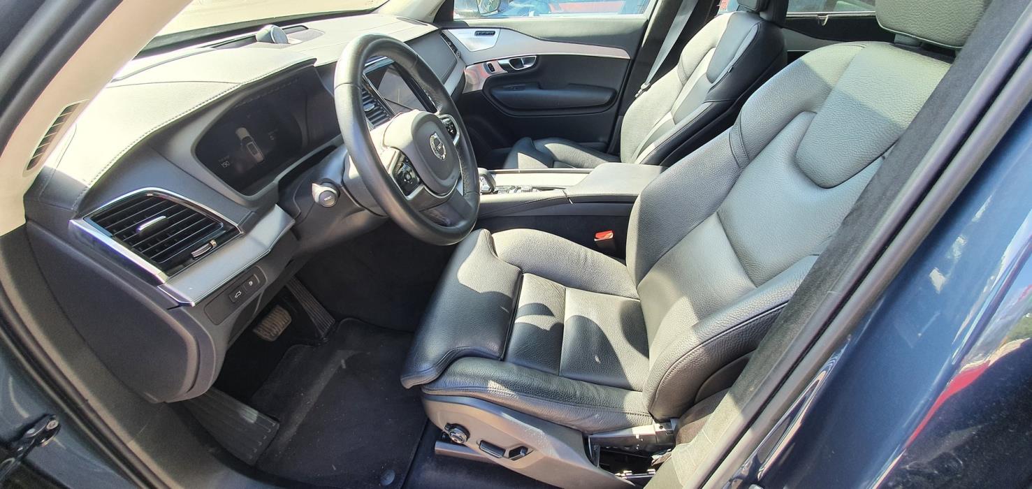 VOLVO XC90 2023