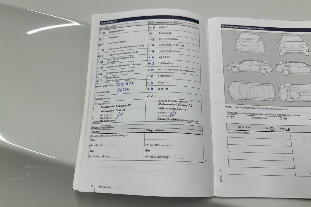 VOLKSWAGEN Touareg 2016