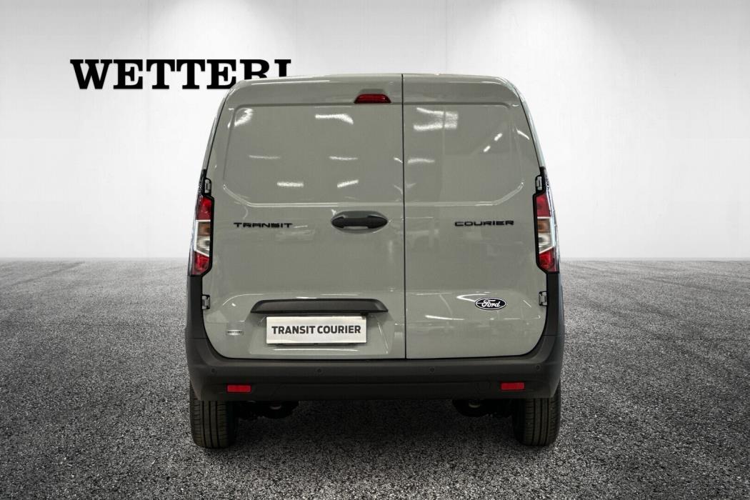 FORD TRANSIT COURIER 2025
