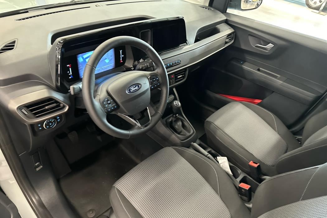 FORD TRANSIT COURIER 2025