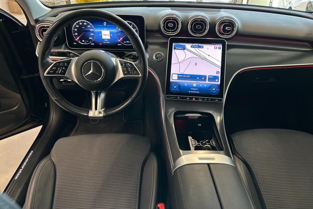 MERCEDES-BENZ C 2022