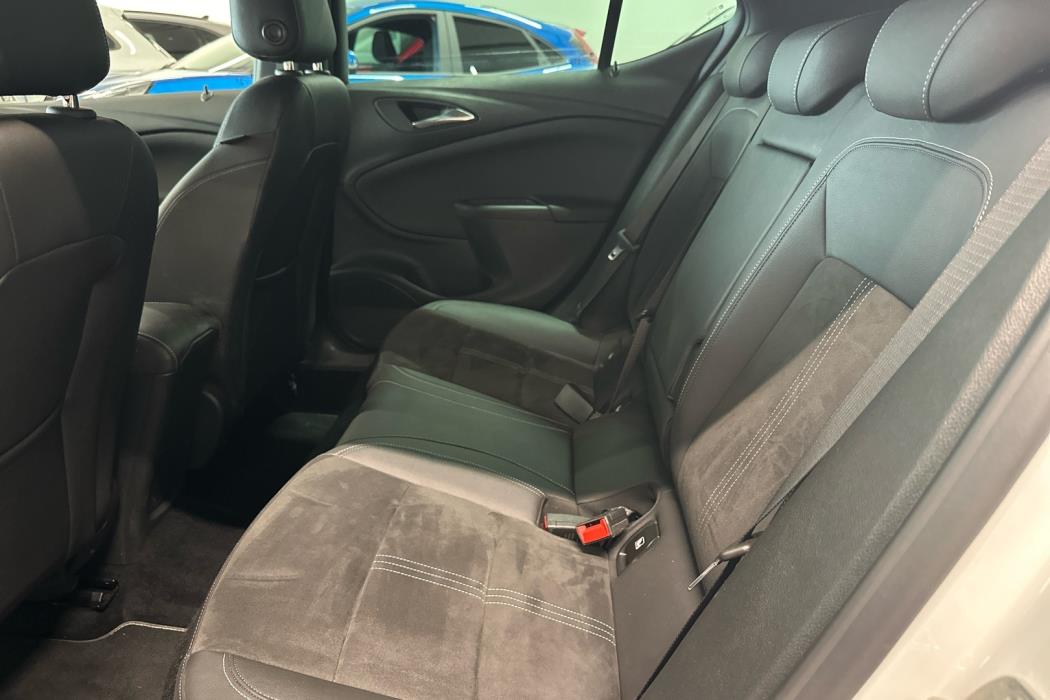 OPEL Astra 2020